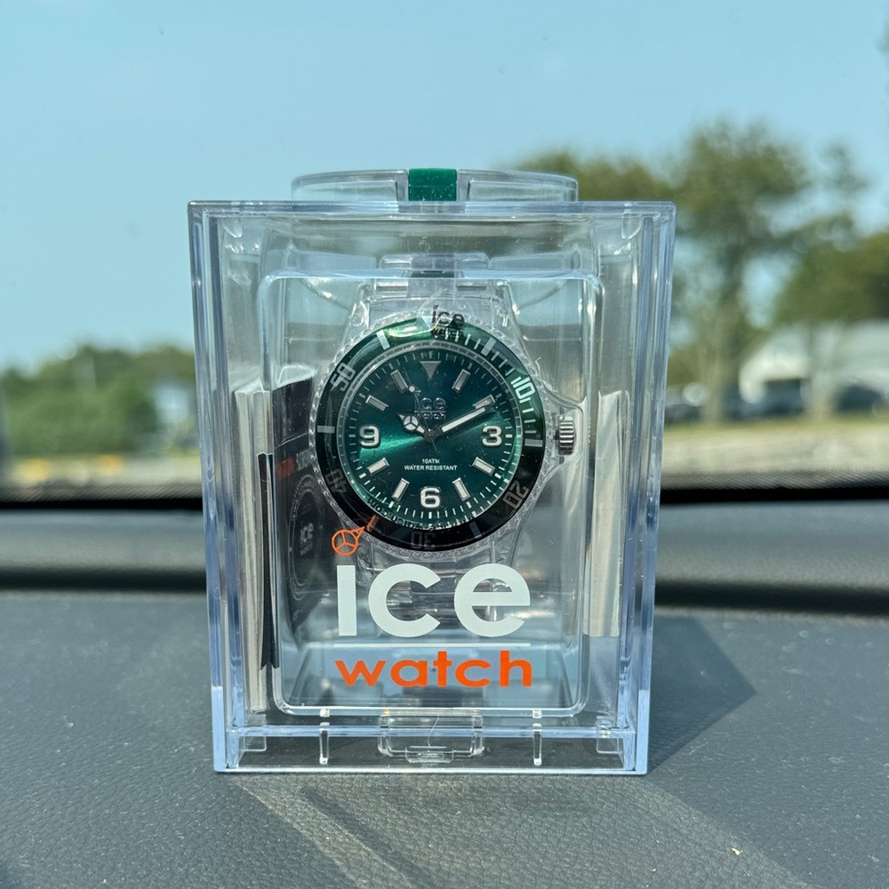 NWT Ice Watch Pure Forest Green Dial Watch